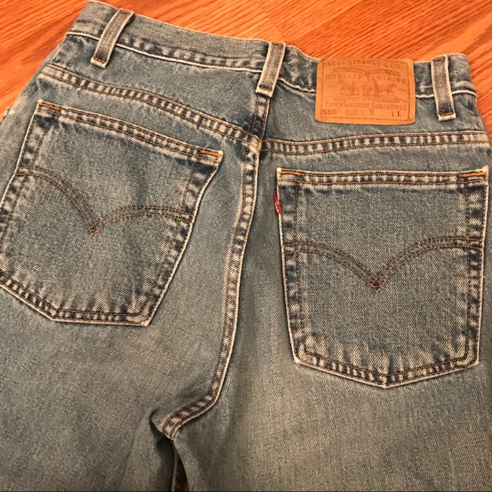 Levi’s 550 size 8 L